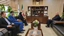 کاروان خدمت در ایستگاه پنجم/درمان و اشتغال، مطالبه اصلی ایثارگران پردیس از سرپرست بنیاد شهرستان‌های تهران است