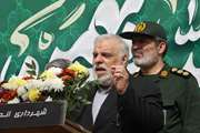 حسین نصراله: انقلاب اسلامی به برکت خون شهیدان با اقتدار در جریان است